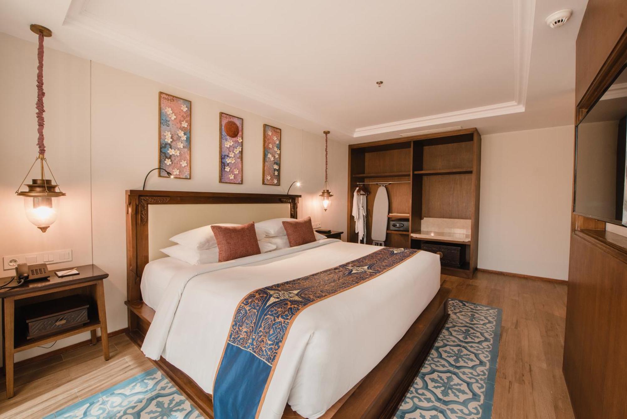 Ramayana Suites&Resort Kuta Lombok Exterior foto Deluxe Room