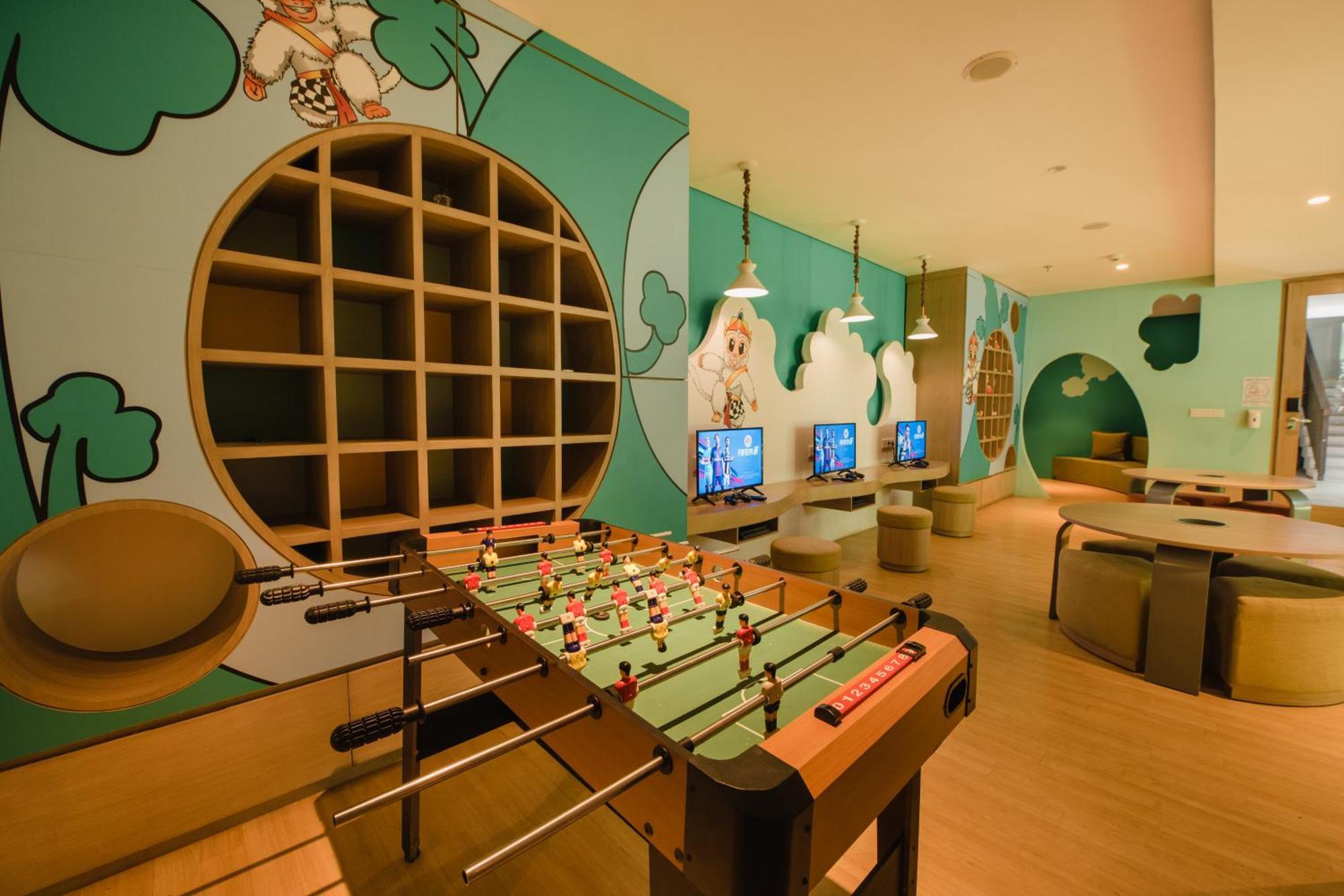 Ramayana Suites&Resort Kuta Lombok Exterior foto The Children's Museum of Oakville